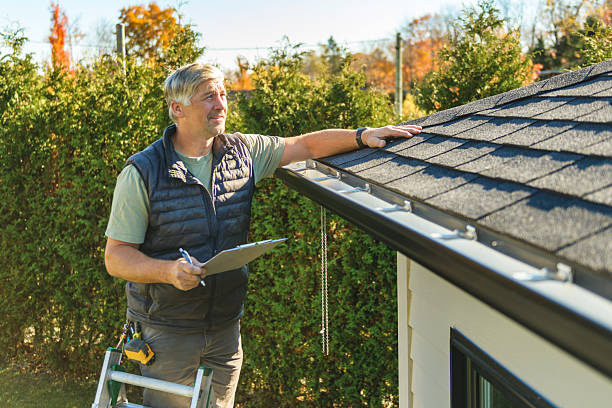 Professional Roofing technician working in Berthoud, CO